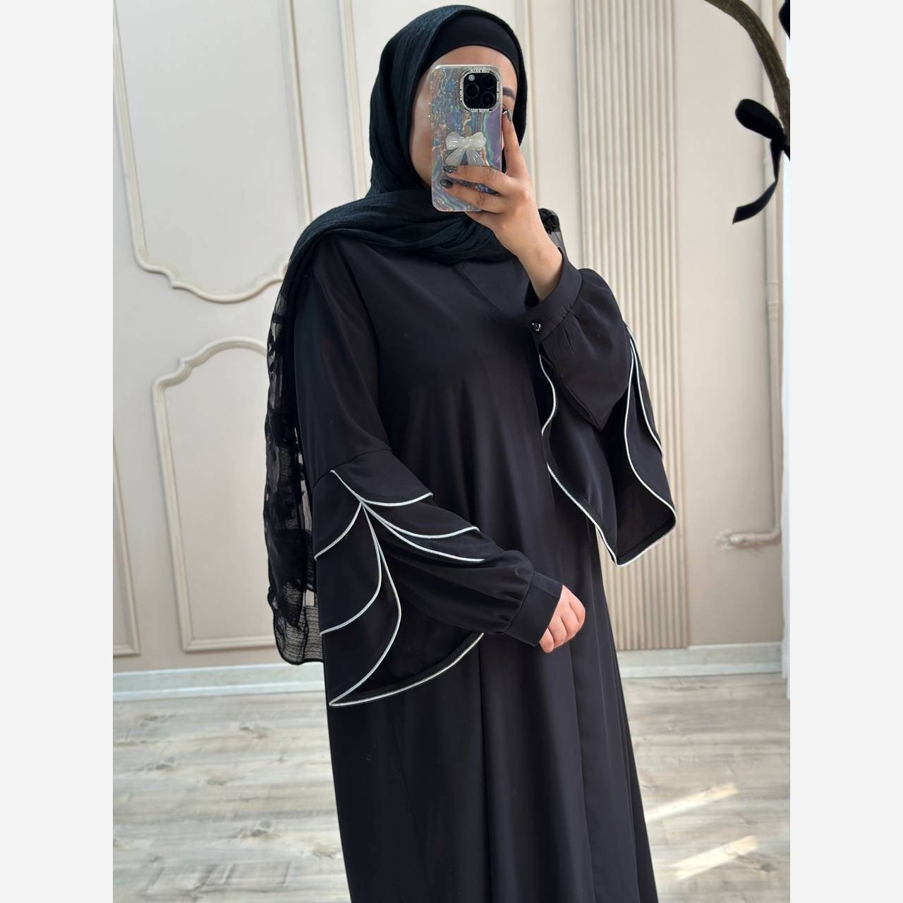 مانتو عبایی آستین طرح دار