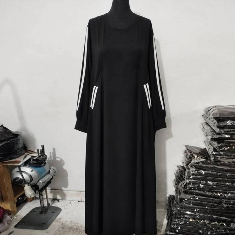 مانتو عبایی اسپرت الیزه درجه یک