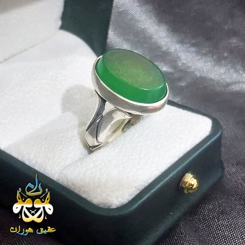 انگشتر عقیق سبز اصل با حکاکی 16 ذکر