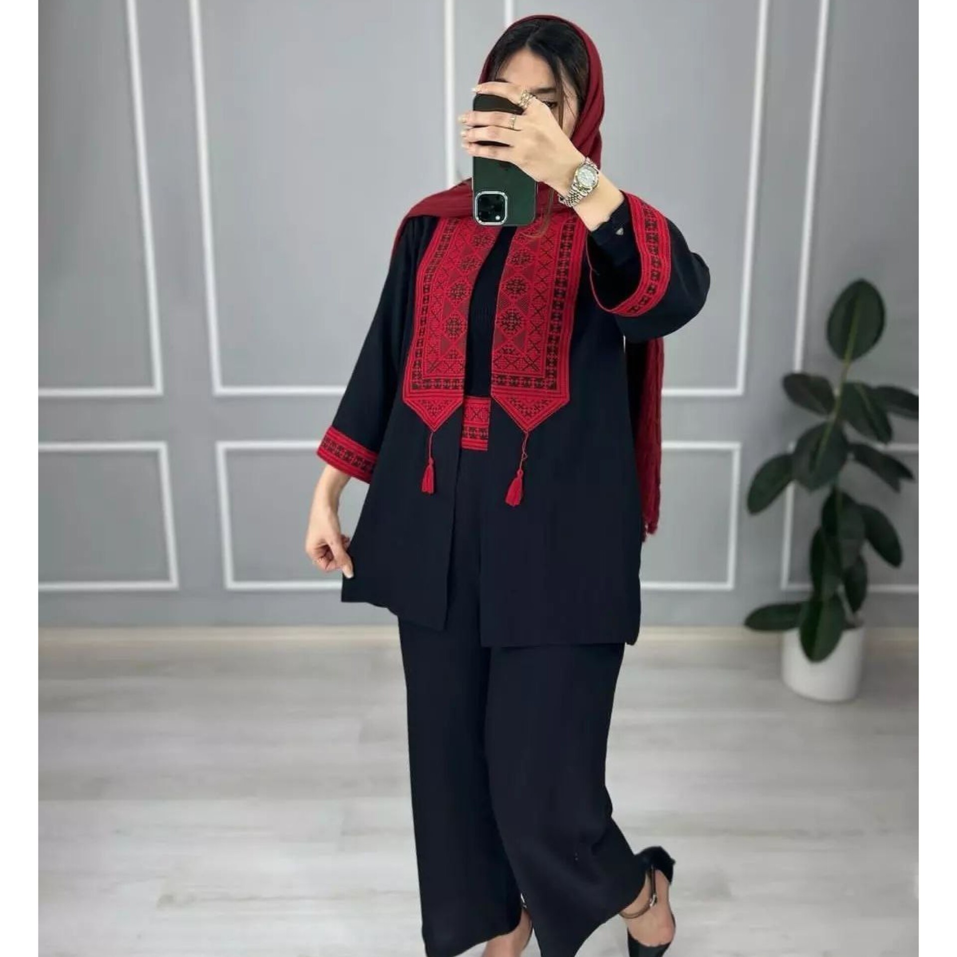 مانتو شلوار ابروبادی کرشمه