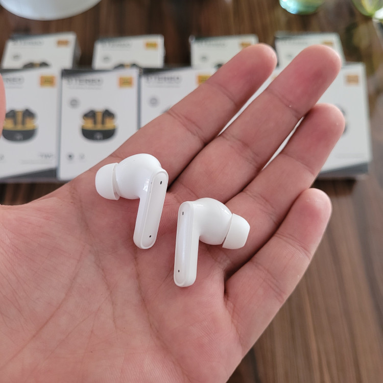 ایرپاد STEREO ضدآب پاوربانک دار کیفیت درجه یک بلوتوث نسخه5/3 صحفه نمایش دار ارسال فوری
