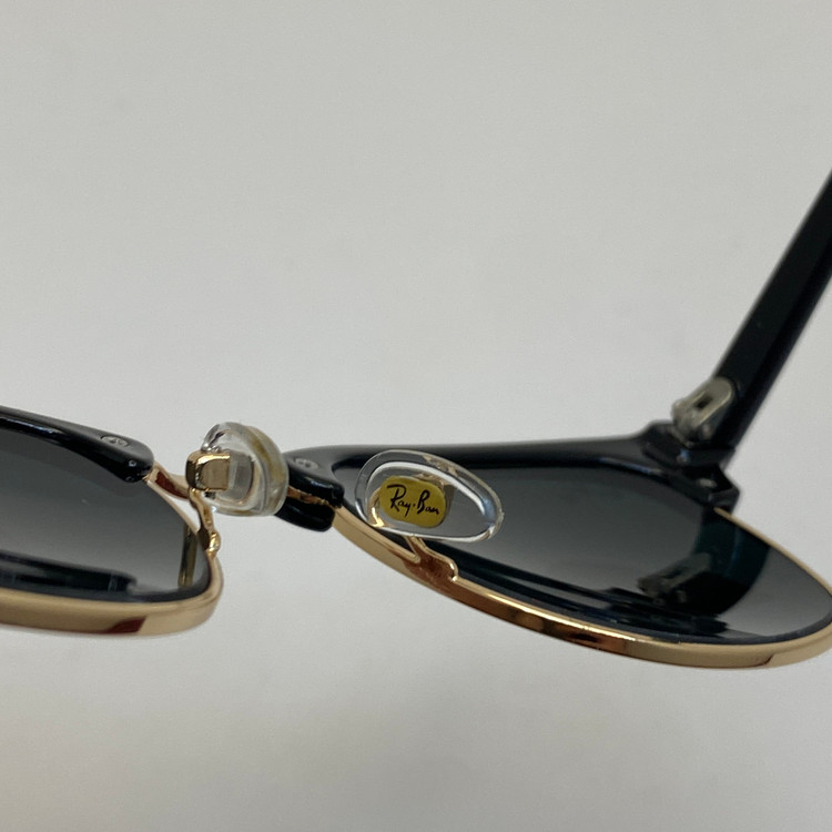 عینک ریبن rayban کلاب مستر شیشه سنگ مشکی طلایی RB 3016 با پک کامل اورجینال ریبن (جعبه،کیف،دستمال نانو،شناسنامه،کاتالوگ)