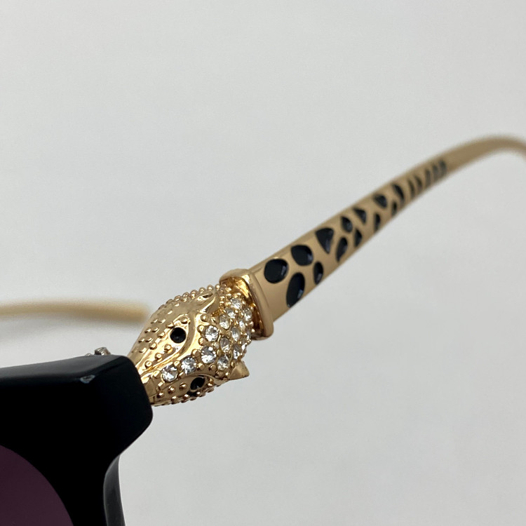 عینک آفتابی زنانه کارتیر Cartier دسته نگین کاری شده خاص و لاکچری مشکی