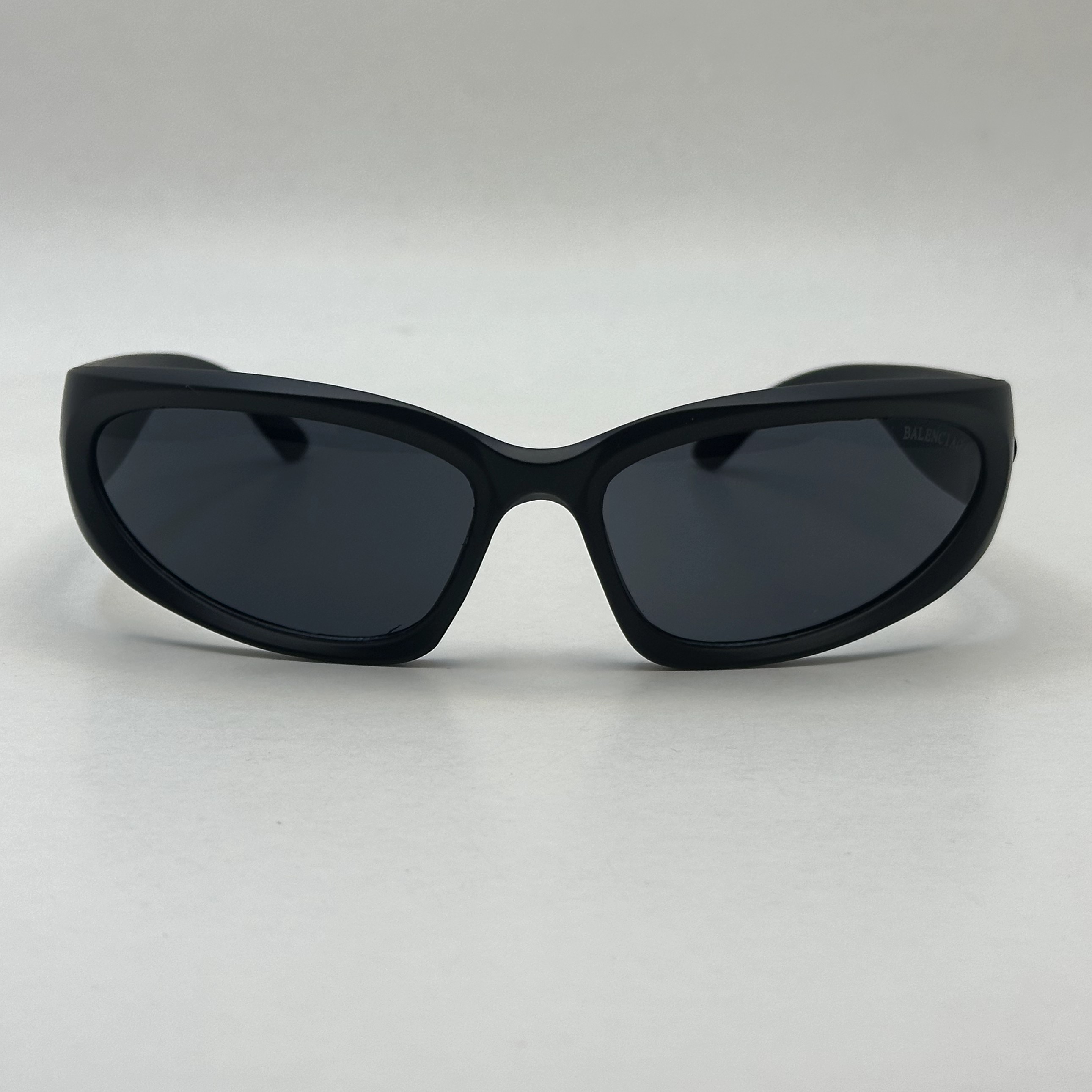 عینک آفتابی فشن برند بالنسیاگا مدل BALENCIAGA SWIFT OVAL مشکی