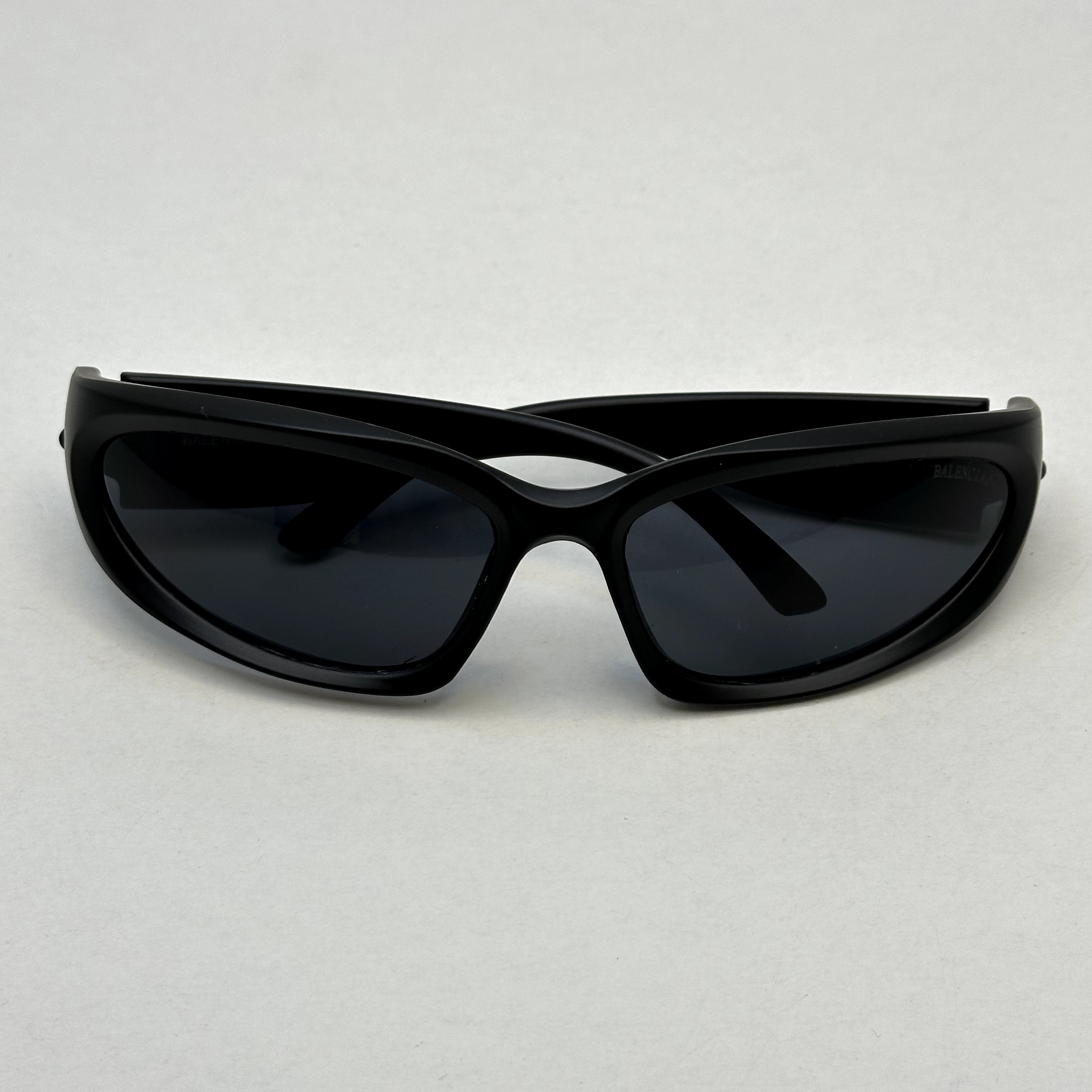 عینک آفتابی فشن برند بالنسیاگا مدل BALENCIAGA SWIFT OVAL مشکی