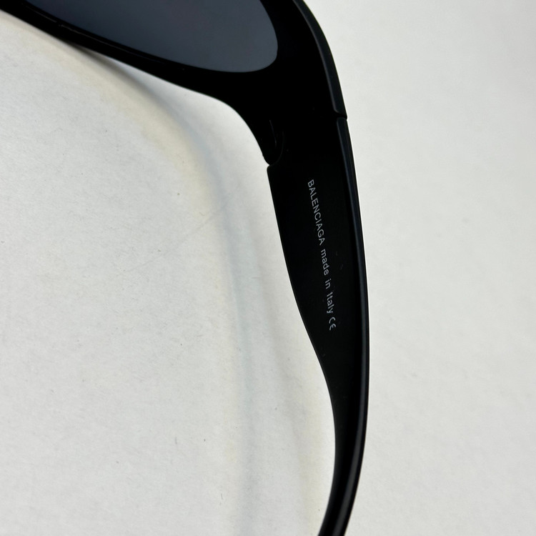 عینک آفتابی فشن برند بالنسیاگا مدل BALENCIAGA SWIFT OVAL مشکی