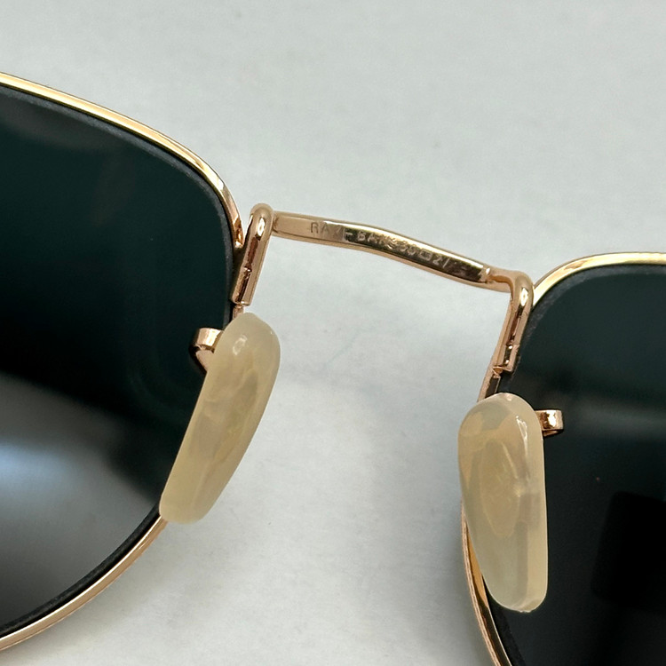 عینک آفتابی ریبن rayban شیشه سنگ مشکی طلایی کد rb 3958 (ارسال رایگان)