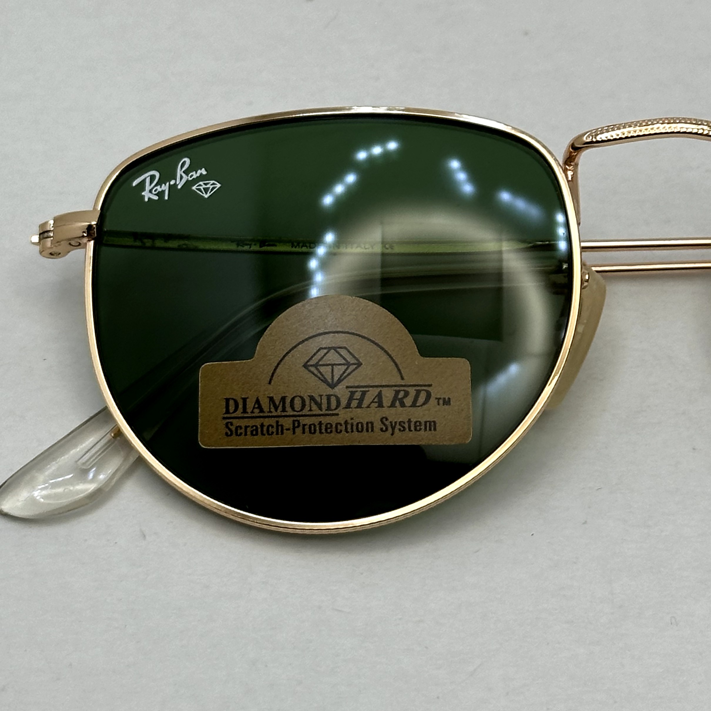 عینک آفتابی ریبن rayban شیشه سنگ سبز طلایی کد rb 3958 - فول پک (ارسال رایگان)