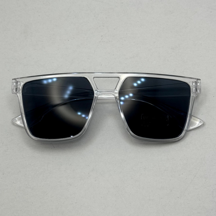 عینک آفتابی مشکی کد 16 (ارسال رایگان)