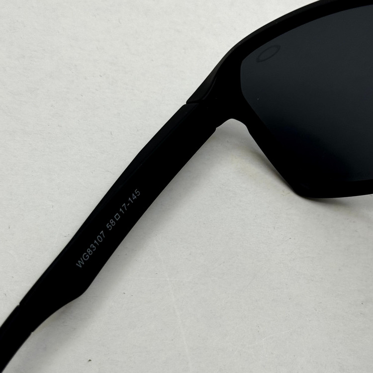 عینک اوکلی مستطیلی پلاریزه سبک OAKLEY آمریکایی مشکی کد WG83107 (ارسال رایگان)