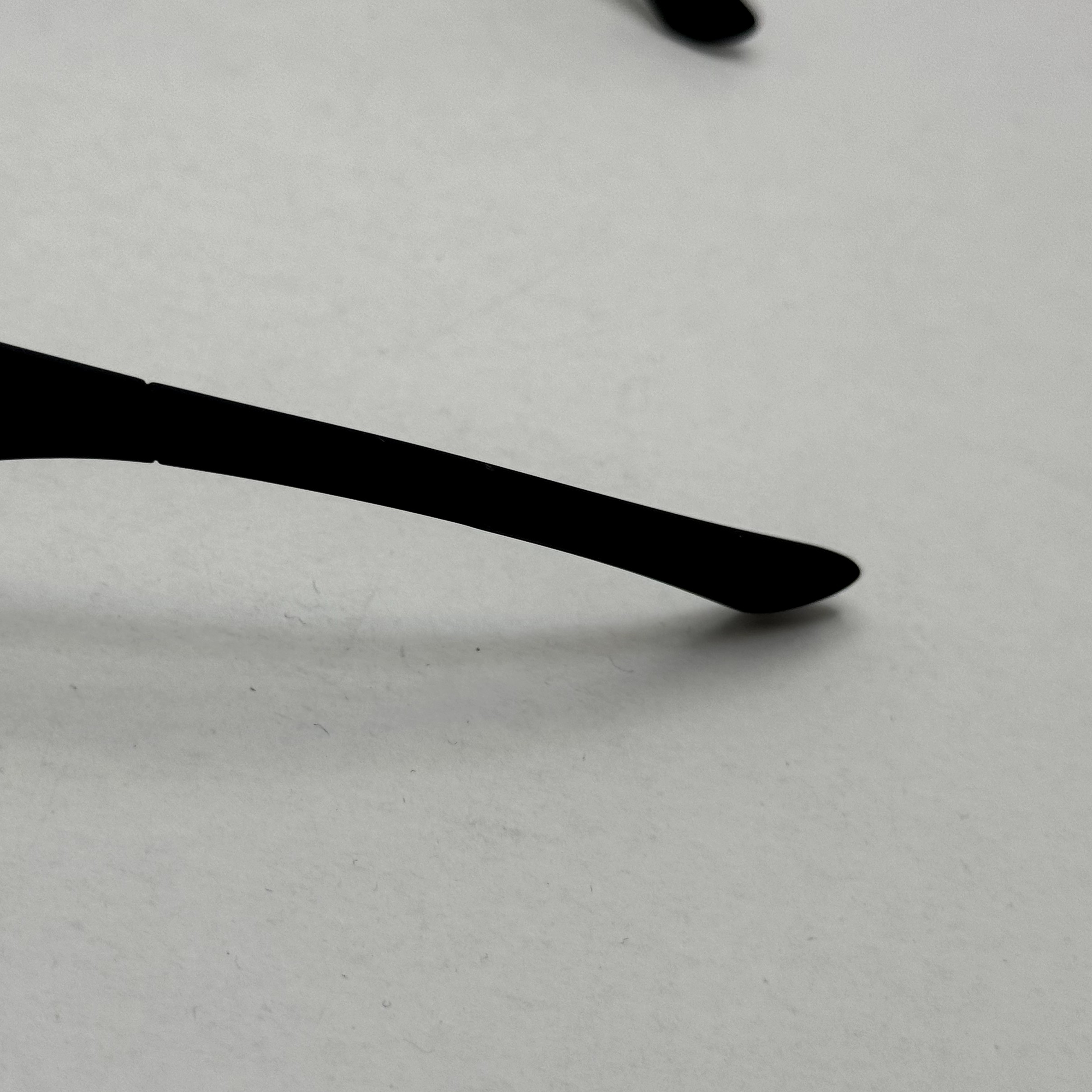 عینک اوکلی مستطیلی پلاریزه سبک OAKLEY آمریکایی مشکی کد WG83107 (ارسال رایگان)