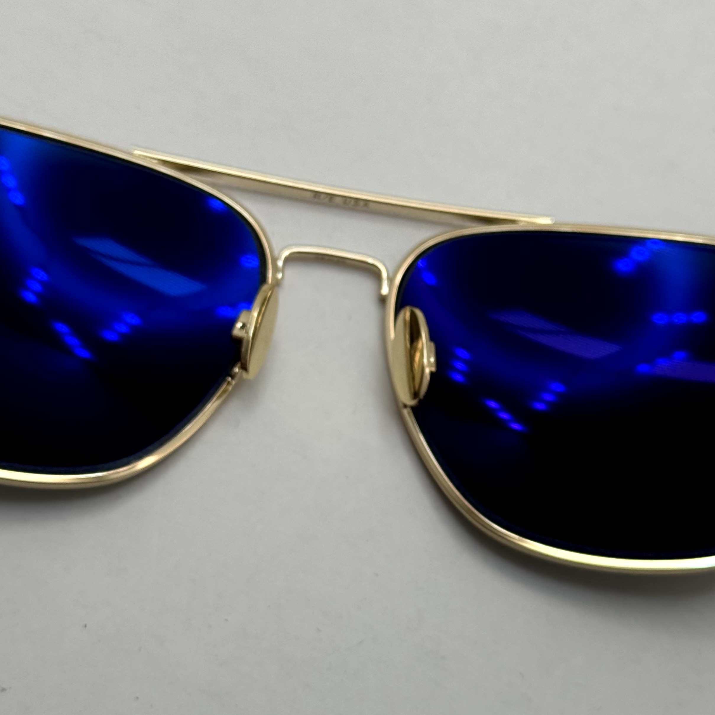 عینک آفتابی خلبانی رندولف شیشه سنگ آنتی رفلکس مشکی فریم طلایی فول پک RANDOLPH AVIATOR RE 58 24K GOLD (ارسال رایگان)