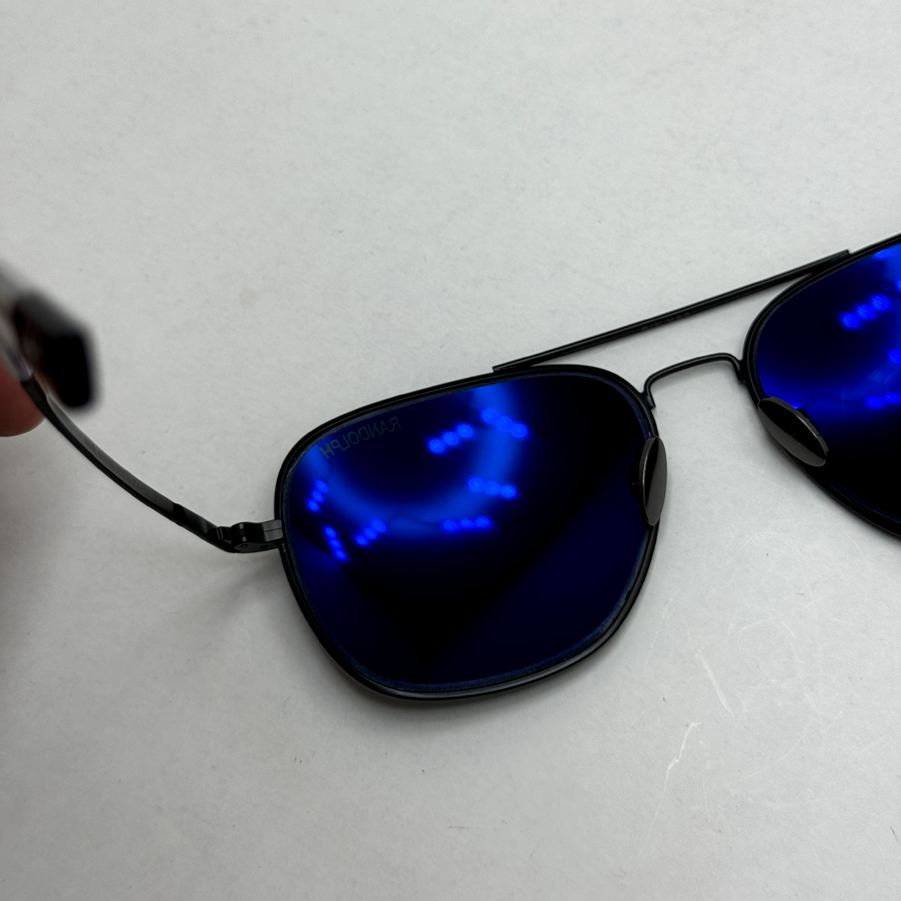 عینک آفتابی خلبانی رندولف شیشه سنگ آنتی رفلکس مشکی فریم مشکی فول پک RANDOLPH AVIATOR RE 58 BLACK