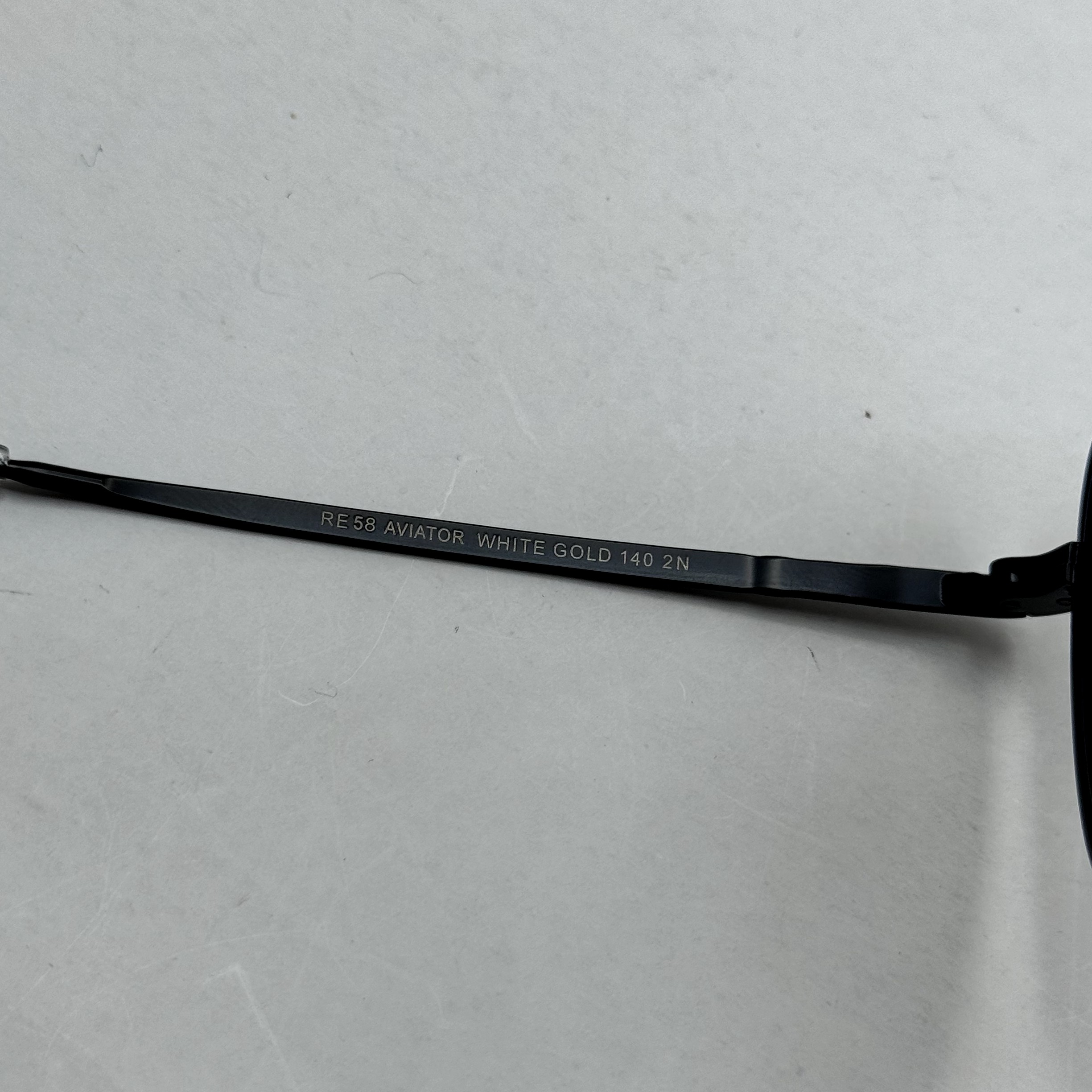 عینک آفتابی خلبانی رندولف شیشه سنگ آنتی رفلکس مشکی فریم مشکی فول پک RANDOLPH AVIATOR RE 58 BLACK