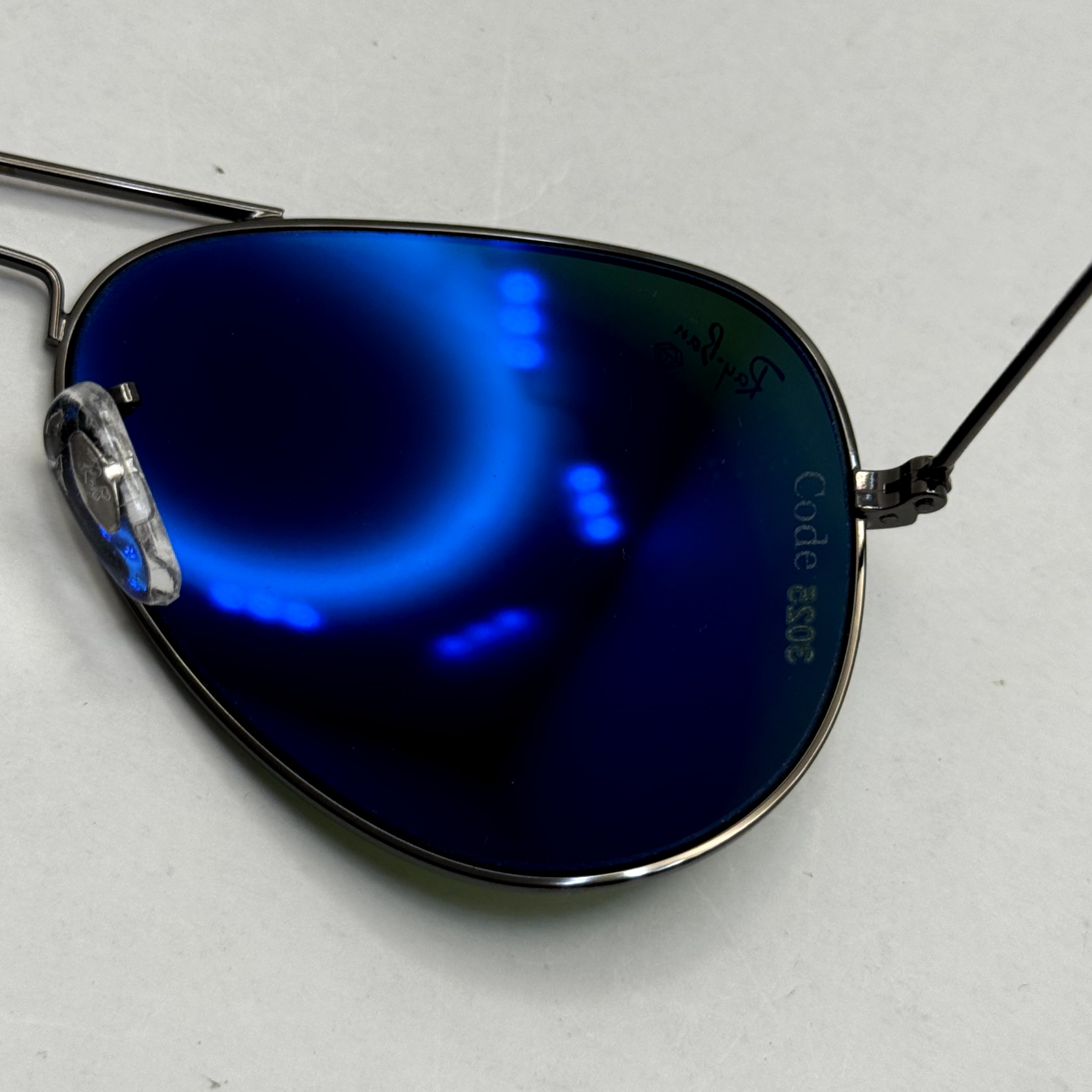 عینک ریبن خلبانی شیشه سنگ فریم نوک مدادی عدسی سبز آمریکایی آنتی رفلکس REYBAN AVIATOR RB 3025 با پک کامل (ارسال رایگان)
