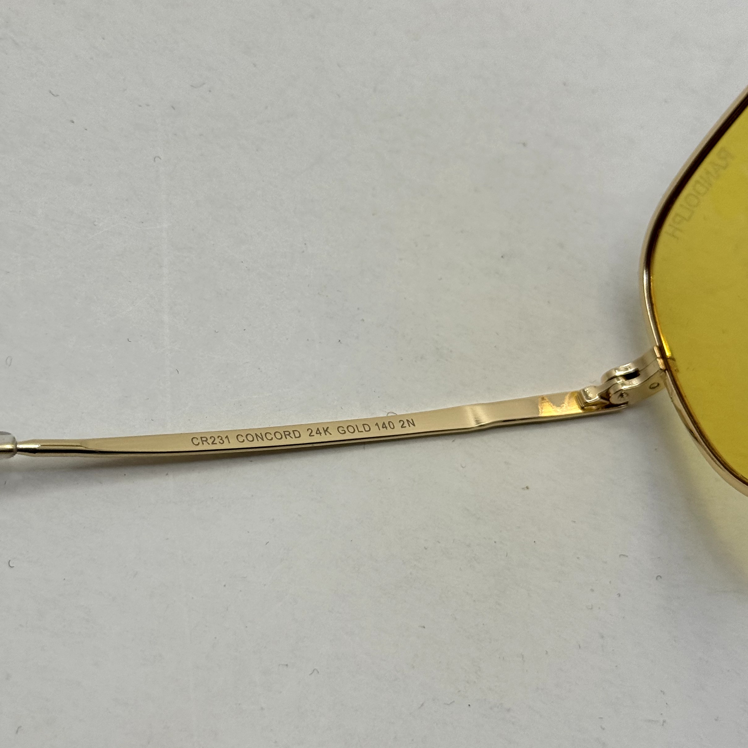 عینک آفتابی و شب خلبانی رندولف شیشه سنگ مدل کانکورد عدسی زرد فریم طلایی فول پک RANDOLPH CONCORD CR 231 24K GOLD