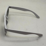 عینک آفتابی ریبن ویفرر ریورس سفید عدسی سبز به همراه پک کامل rayban (ارسال رایگان)
