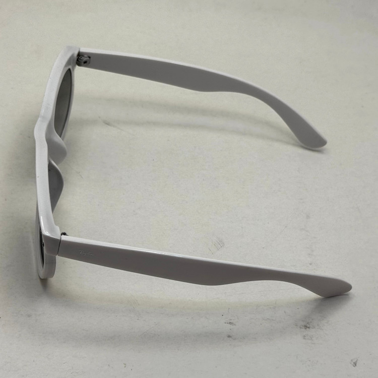 عینک آفتابی ریبن ویفرر ریورس سفید عدسی سبز به همراه پک کامل rayban (ارسال رایگان)