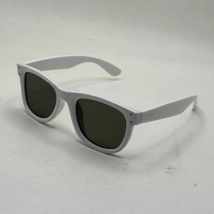 عینک آفتابی ریبن ویفرر ریورس سفید عدسی سبز به همراه پک کامل rayban (ارسال رایگان)