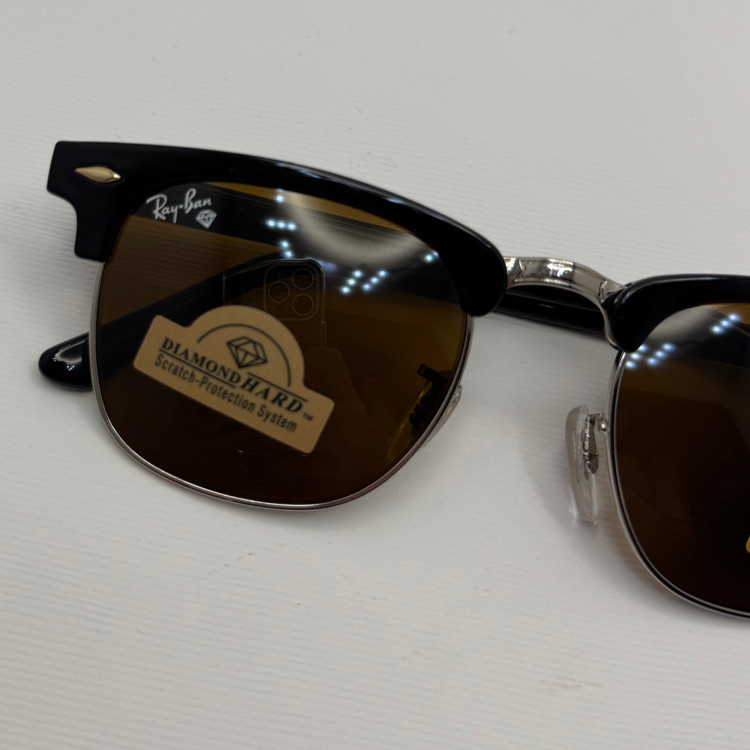 عینک آفتابی ریبن rayban کلاب مستر شیشه سنگ قهوه ای فریم نقره ای rb 3016 به همراه پک کامل (ارسال رایگان)