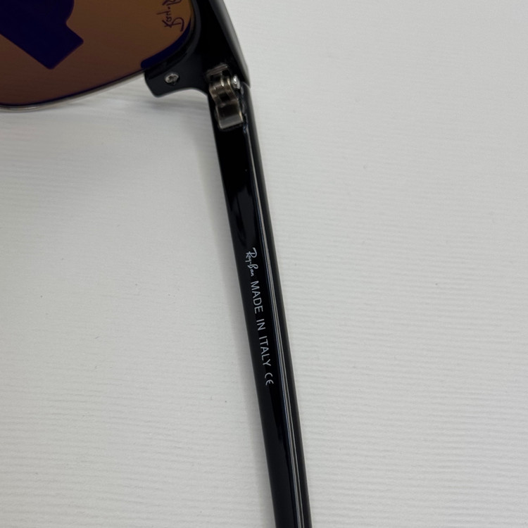 عینک آفتابی ریبن rayban کلاب مستر شیشه سنگ قهوه ای فریم نقره ای rb 3016 به همراه پک کامل (ارسال رایگان)