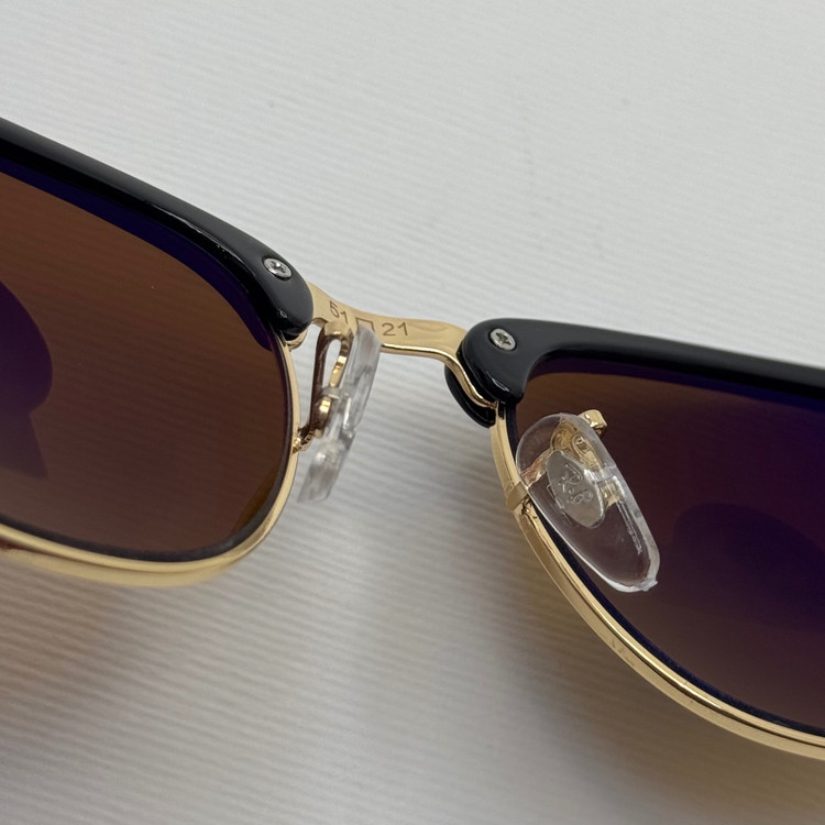عینک آفتابی ریبن rayban کلاب مستر شیشه سنگ قهوه ای فریم طلایی rb 3016 به همراه پک کامل (ارسال رایگان)