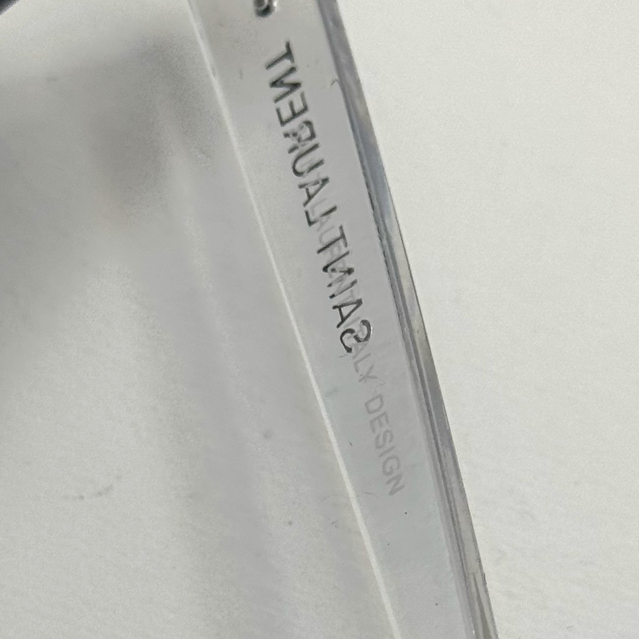 عینک آفتابی ysl مشکی کد 2001 (ارسال رایگان)