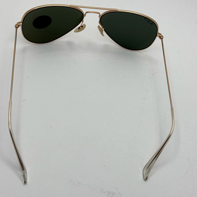 عینک ریبن خلبانی شیشه سنگ پلاریزه سبز با فریم طلایی به همراه پک کامل ریبن کد Rayban RB 3026 (ارسال رایگان)