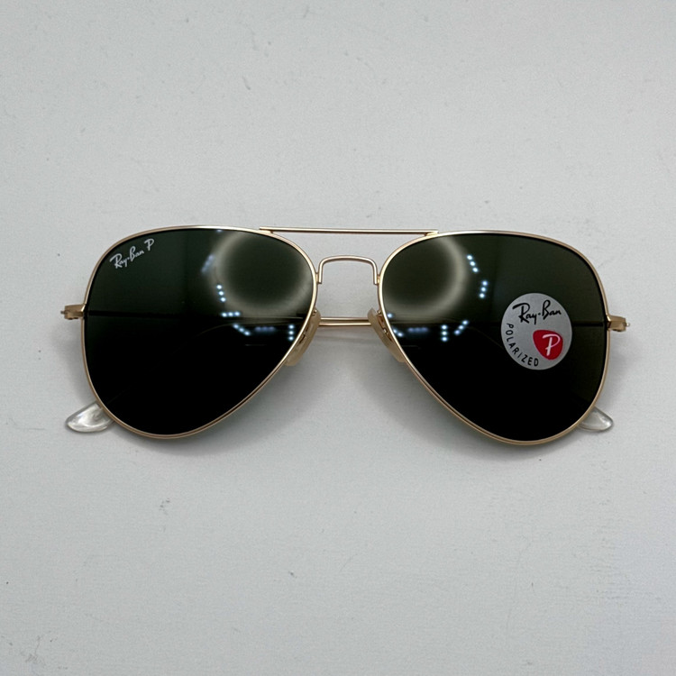 عینک ریبن خلبانی شیشه سنگ پلاریزه سبز با فریم طلایی به همراه پک کامل ریبن کد Rayban RB 3026 (ارسال رایگان)