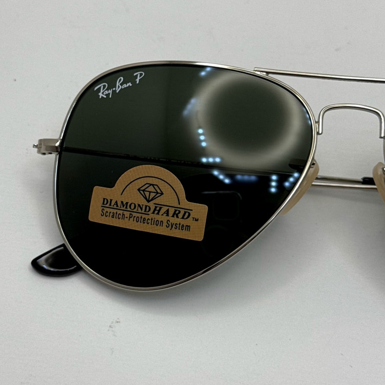 عینک ریبن خلبانی شیشه سنگ پلاریزه سبز با فریم نقره ای به همراه پک کامل ریبن کد Rayban RB 3026 (ارسال رایگان)