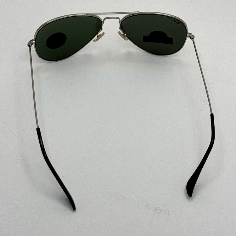 عینک ریبن خلبانی شیشه سنگ پلاریزه سبز با فریم نقره ای به همراه پک کامل ریبن کد Rayban RB 3026 (ارسال رایگان)