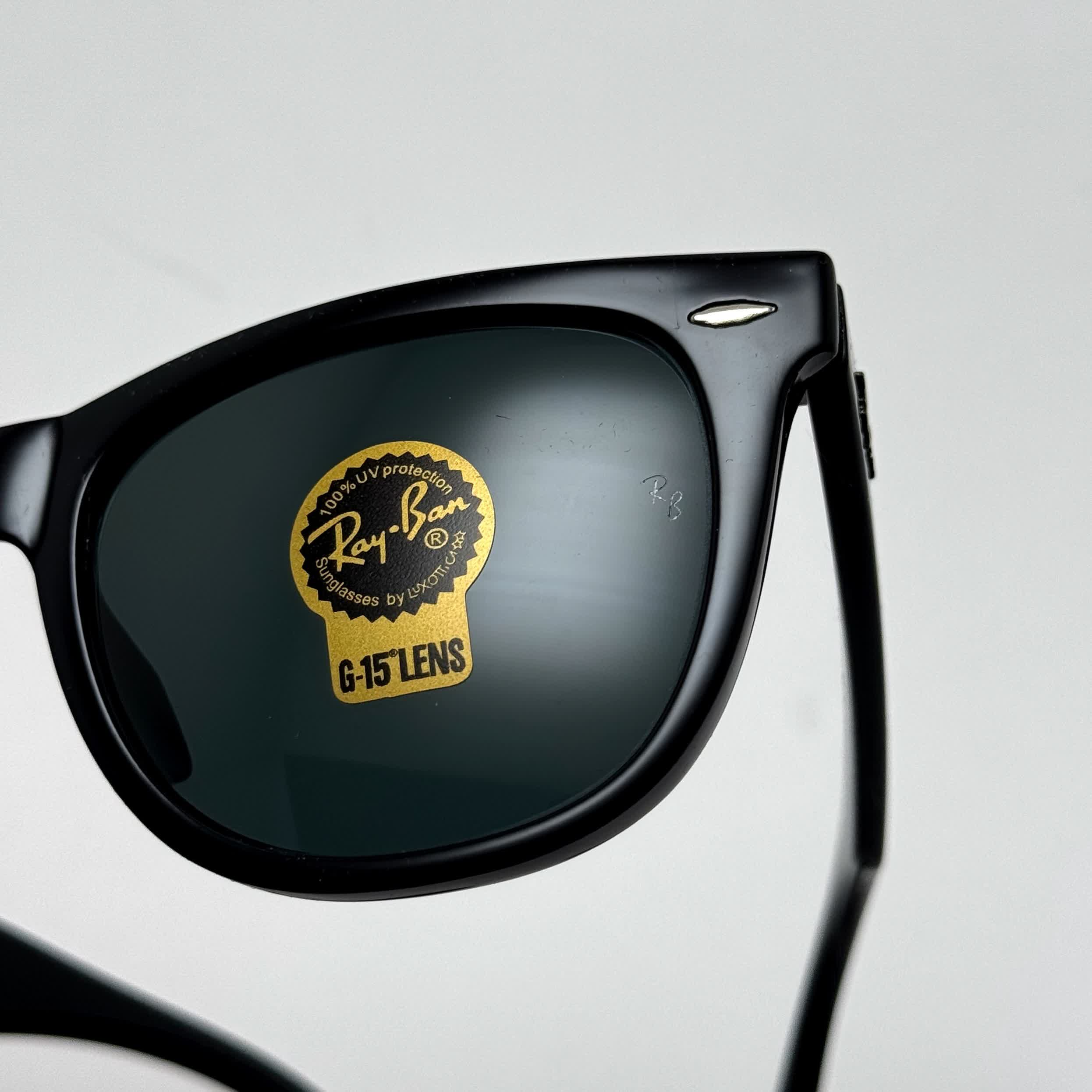 عینک آفتابی ریبن ویفرر شیشه سنگ مشکی براق به همراه پک کامل ریبن Rayban WAYFARER RB 2140 سایز 54 (ارسال رایگان)