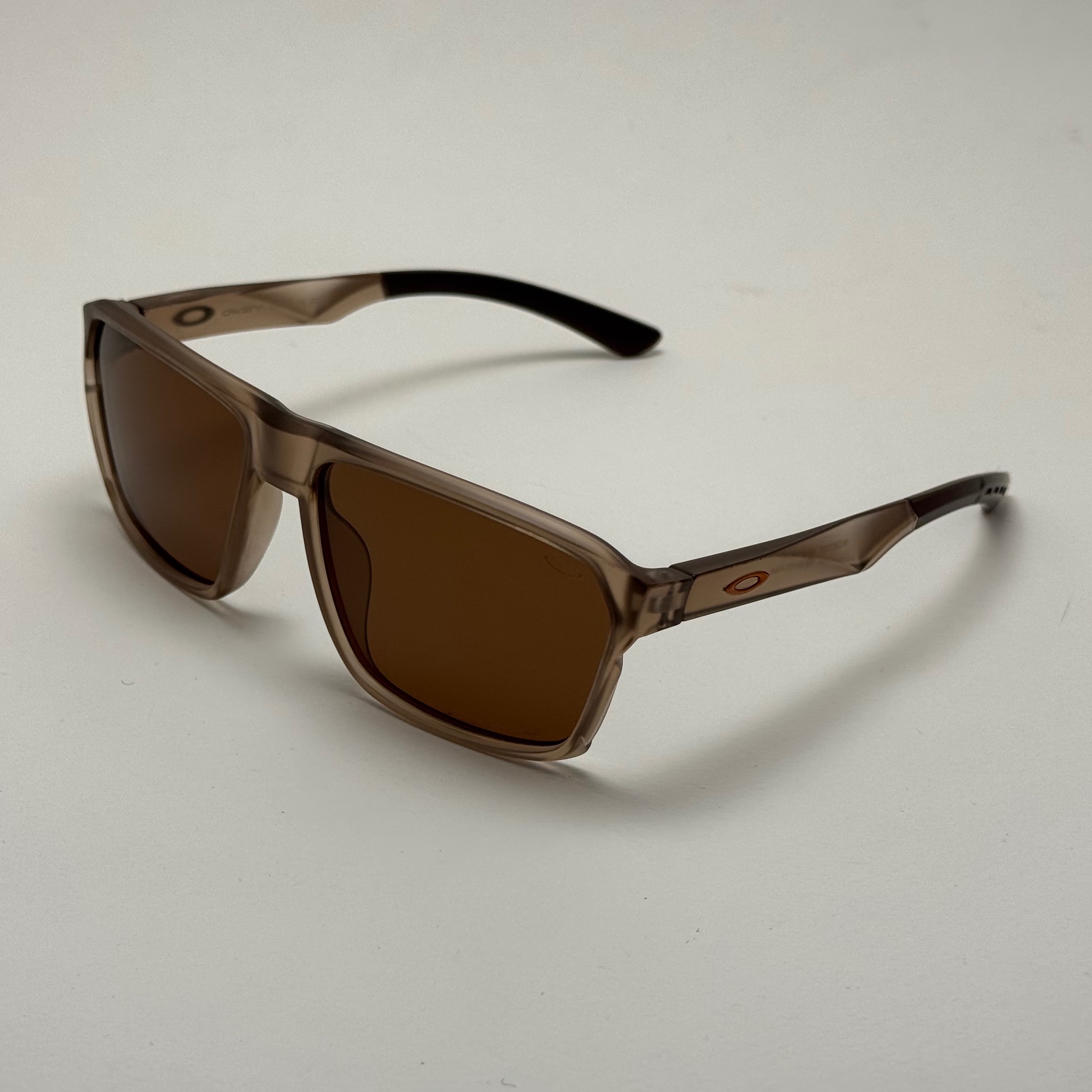عینک اوکلی مستطیلی پلاریزه سبک OAKLEY قهوه ای کد WG83107 (ارسال رایگان)