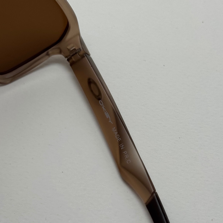 عینک اوکلی مستطیلی پلاریزه سبک OAKLEY قهوه ای کد WG83107 (ارسال رایگان)