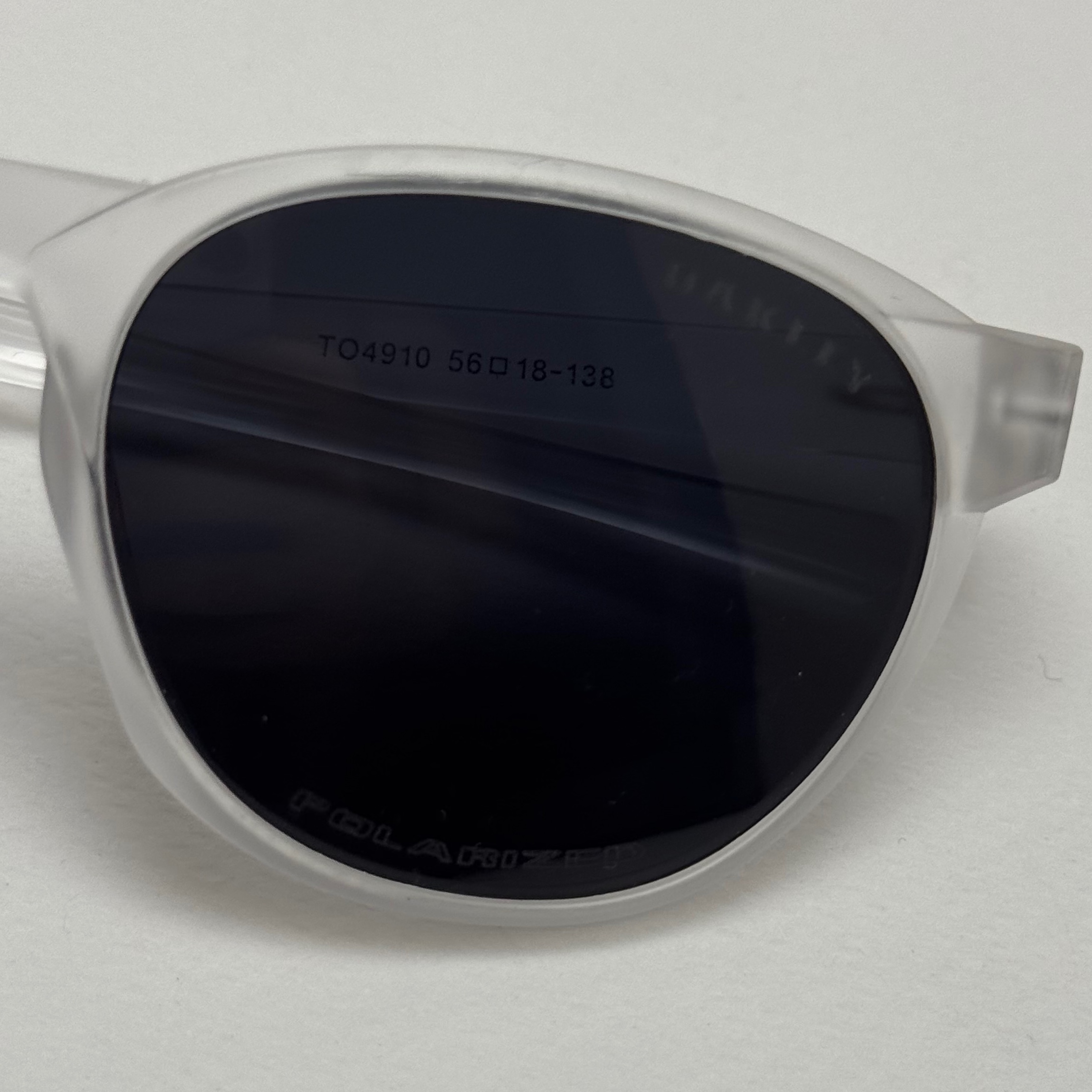 عینک آفتابی پلاریزه اوکلی Oakley فریم کریستالی عدسی مشکی گرد کد TO4910 (ارسال رایگان)