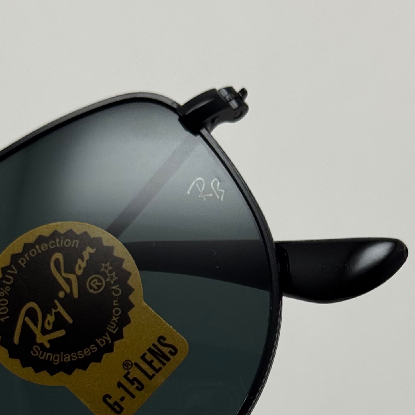 عینک آفتابی ریبن reyban شیشه سنگ تمام مشکی کد RB 3958 (ارسال رایگان)