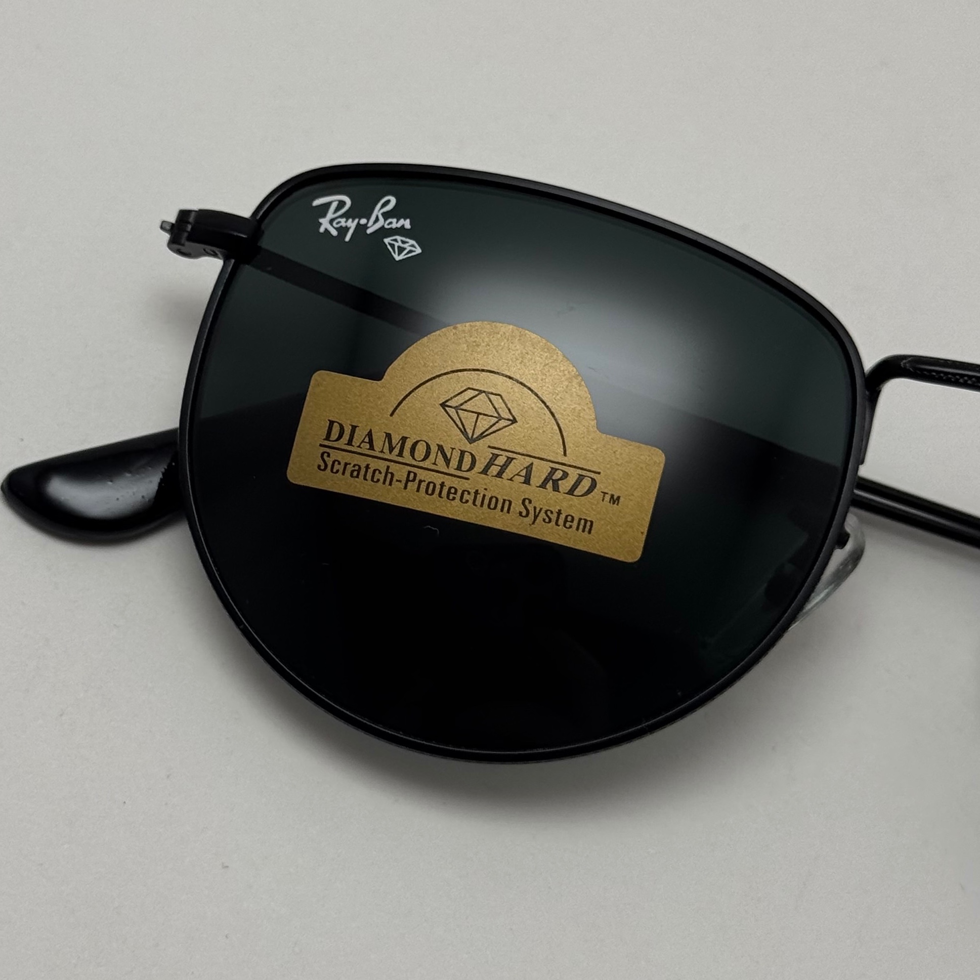 عینک آفتابی ریبن reyban شیشه سنگ تمام مشکی کد RB 3958 (ارسال رایگان)