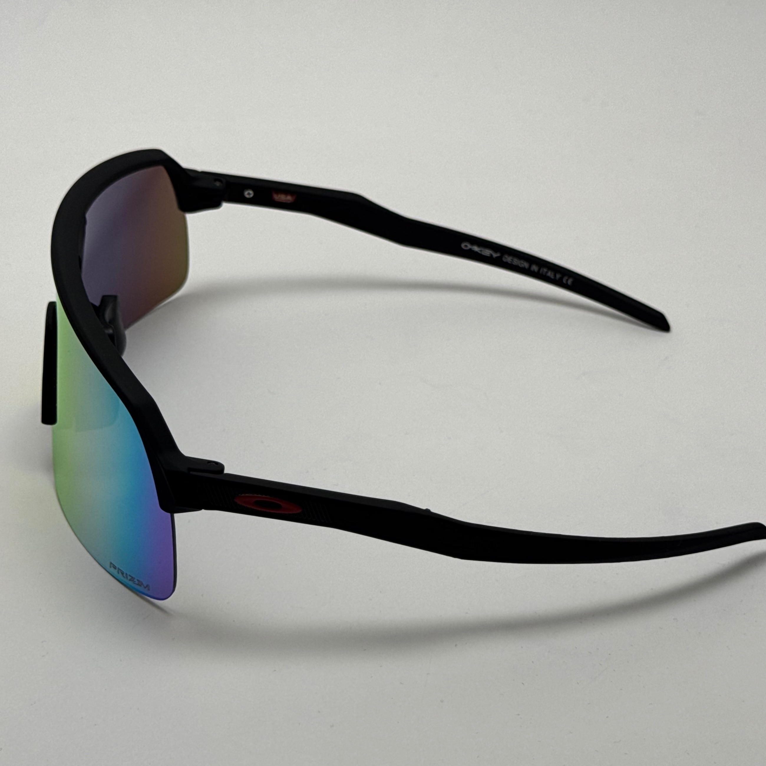 عینک آفتابی اسپرت اوکلی OAKLEY مدل SUTRO فریم مشکی عدسی آتیشی (ارسال رایگان)
