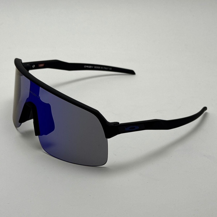 عینک آفتابی اسپرت اوکلی OAKLEY مدل SUTRO فریم مشکی عدسی آبی (ارسال رایگان)