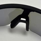 عینک آفتابی اسپرت اوکلی OAKLEY مدل SUTRO فریم مشکی عدسی آبی (ارسال رایگان)