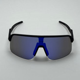 عینک آفتابی اسپرت اوکلی OAKLEY مدل SUTRO فریم مشکی عدسی آبی (ارسال رایگان)