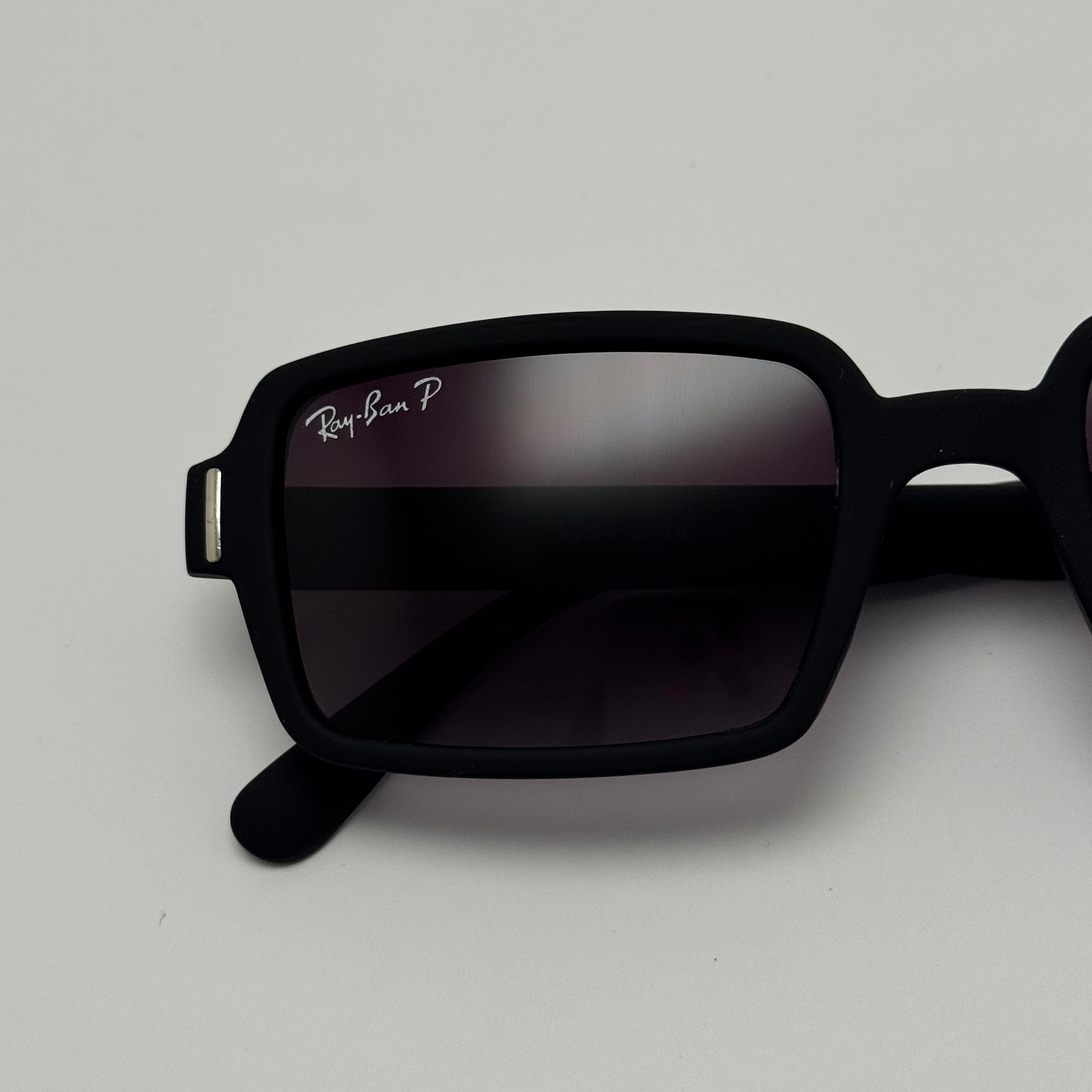 عینک آفتابی پلاریزه ریبن مستطیلی تمام مشکی کد rayban RB 2201 (ارسال رایگان)