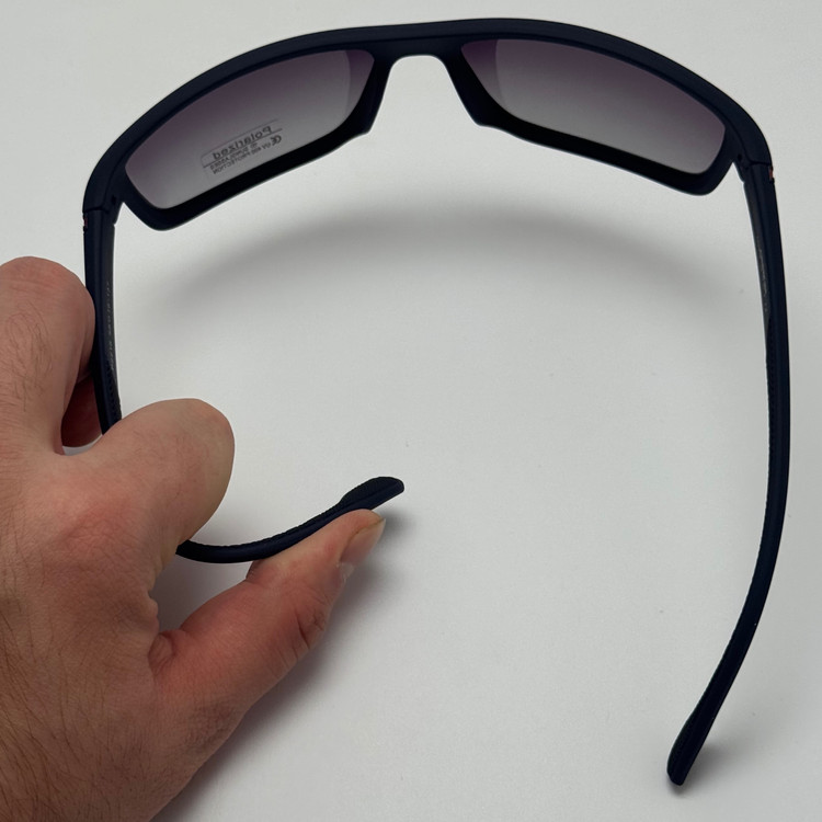 عینک آفتابی پلاریزه اسپرت کررا CARRERA آبی نفتی مناسب رانندگی به همراه کاور پارچه ای و دستمال نانو مخصوص کد 2218 (ارسال