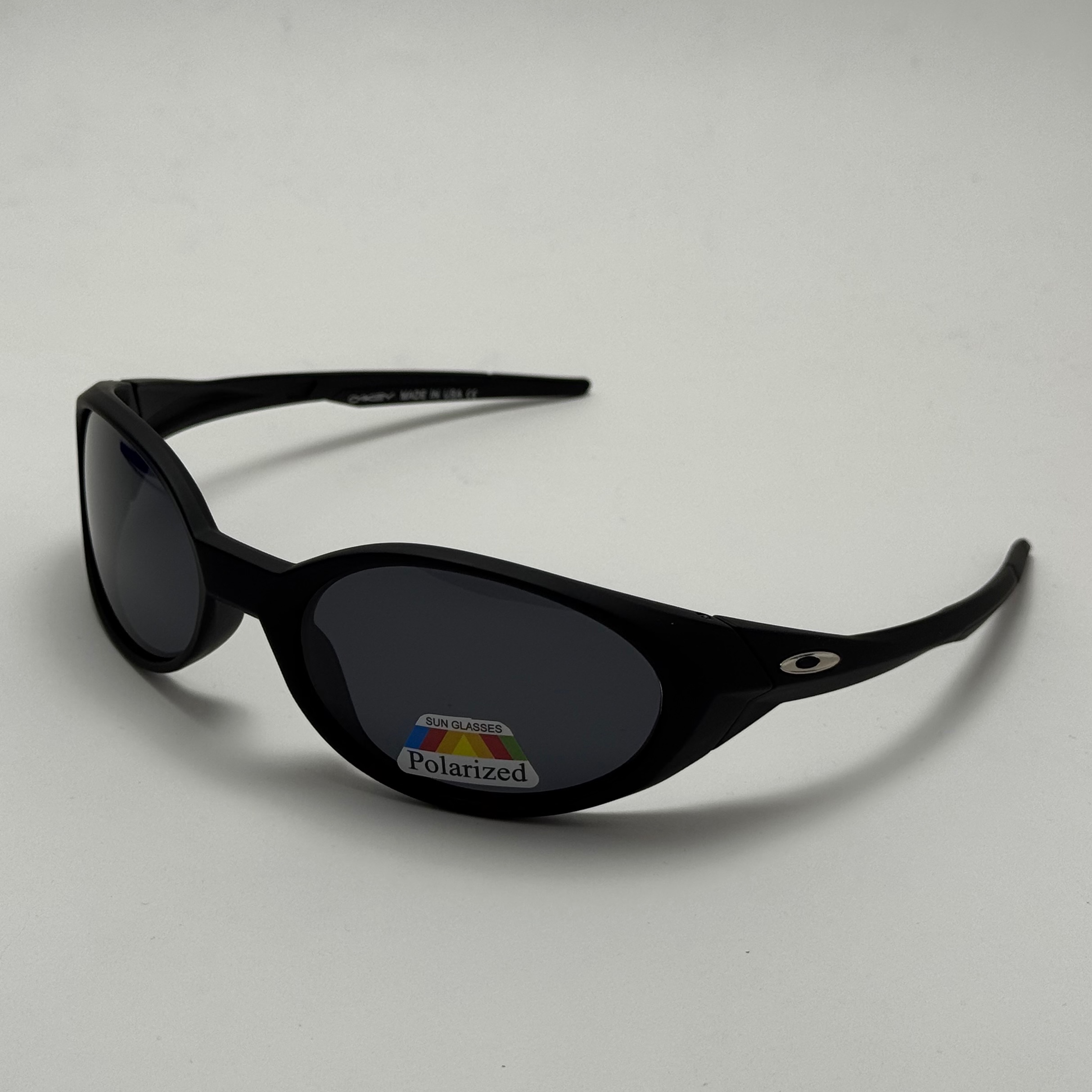 عینک آفتابی پلاریزه اوکلی مدل Oakley Eye Jacket Redux بیضی مشکی (ارسال رایگان)