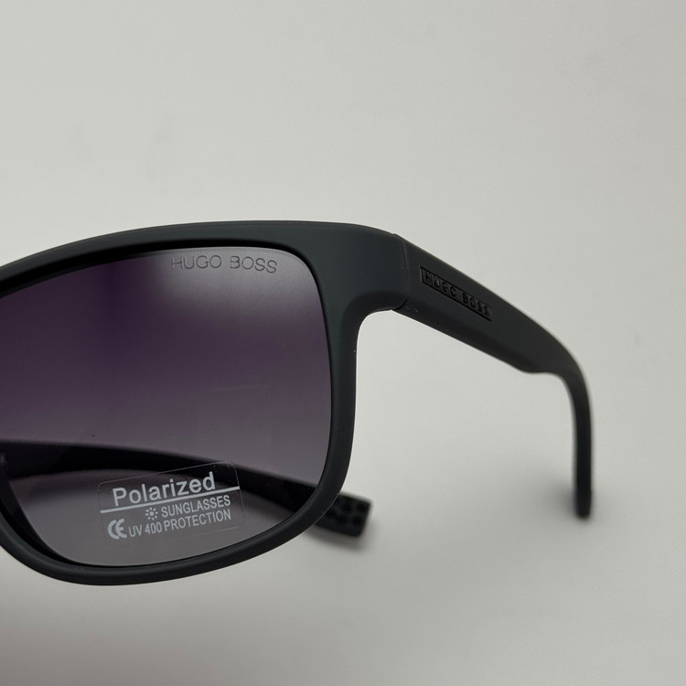 عینک آفتابی پلاریزه هوگو باس HUGO BOSS طوسی مشکی کد 2205 - عینک رانندگی (ارسال رایگان)