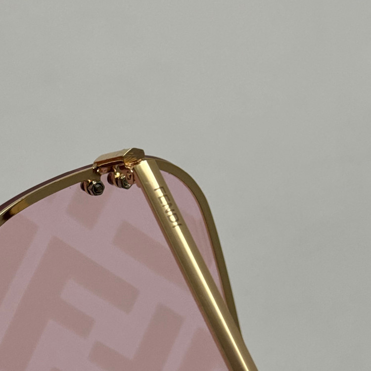 عینک آفتابی و شب فریم لس فندی FENDI صورتی کد 1 (ارسال رایگان)