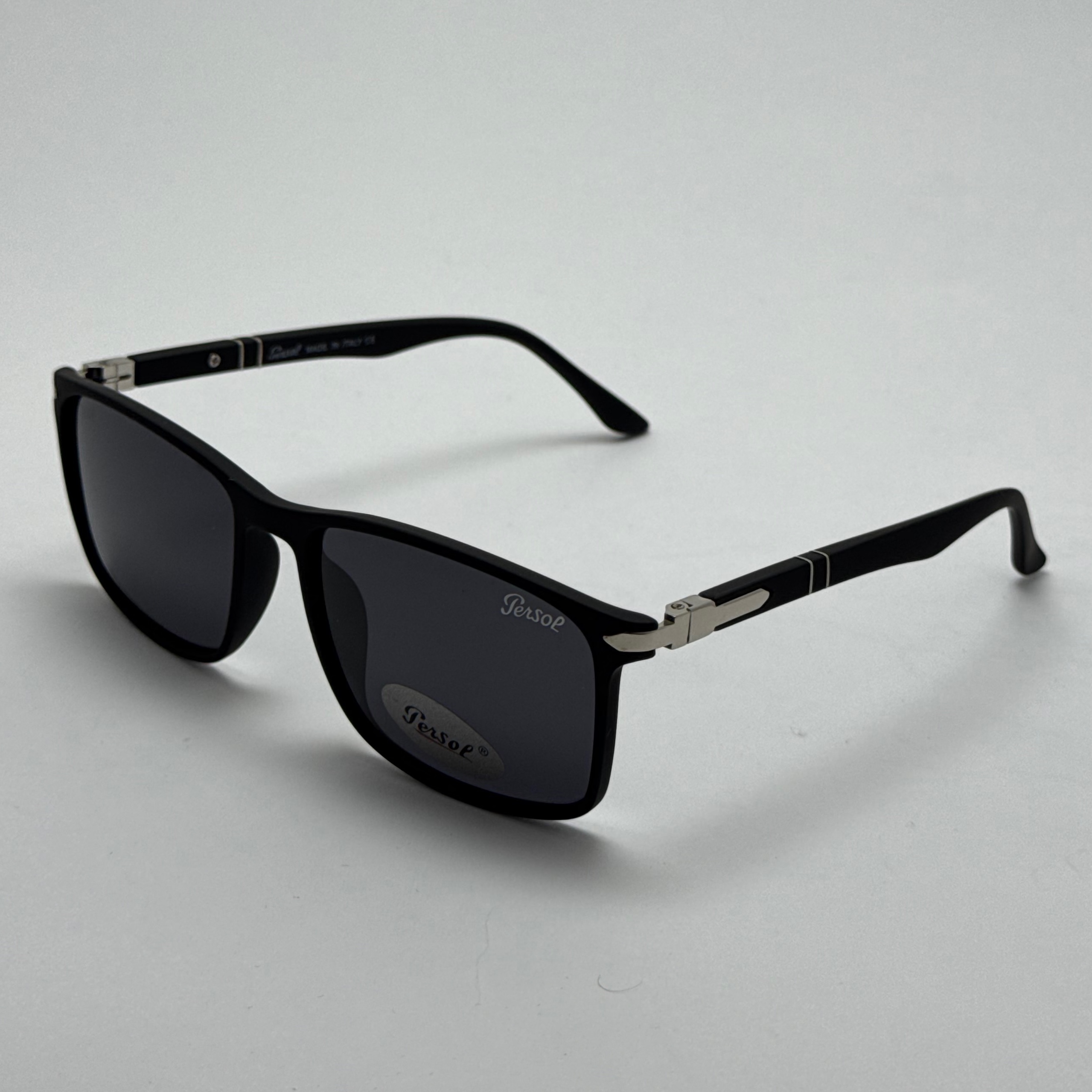 عینک آفتابی پلاریزه پرسول PERSOL مستطیلی لولا فنری کد P 8011 (ارسال رایگان)