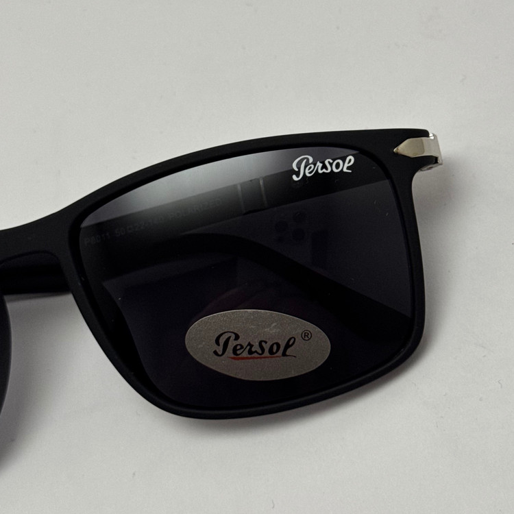 عینک آفتابی پلاریزه پرسول PERSOL مستطیلی لولا فنری کد P 8011 (ارسال رایگان)