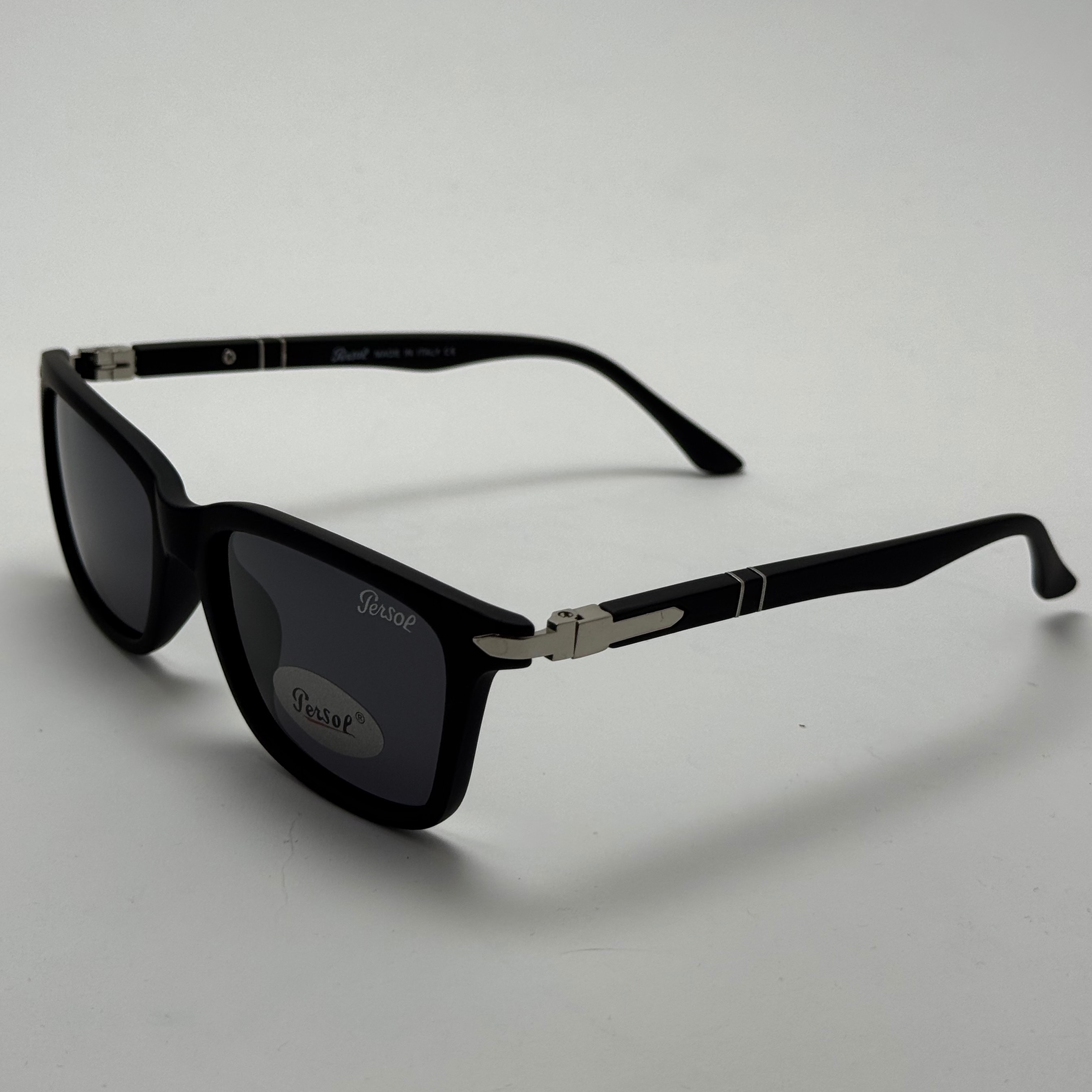 عینک آفتابی پلاریزه پرسول PERSOL مستطیلی لولا فنری کد P 8016 - عینک رانندگی - سایز متوسط (ارسال رایگان)