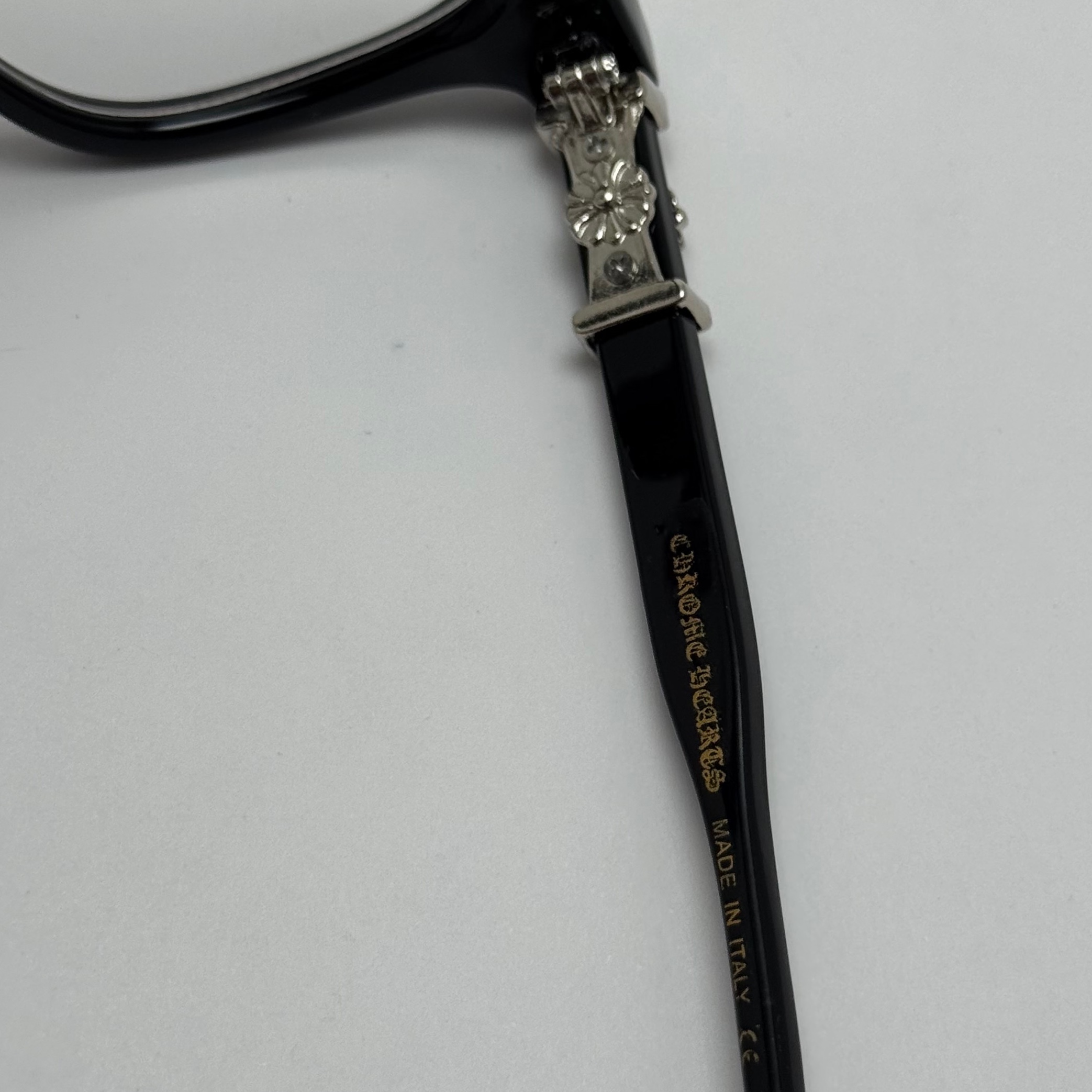عینک بلوکات کروم هارتز مشکی نقره ای Chrome Hearts 2273 با پک کامل کروم هارتز - کیفیت مستر (ارسال رایگان)